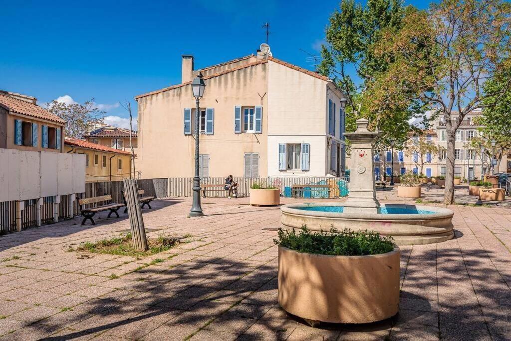 Appartement 5*, Climatise, Avec Terrasse Au Quartier Le Panier مارسيليا المظهر الخارجي الصورة
