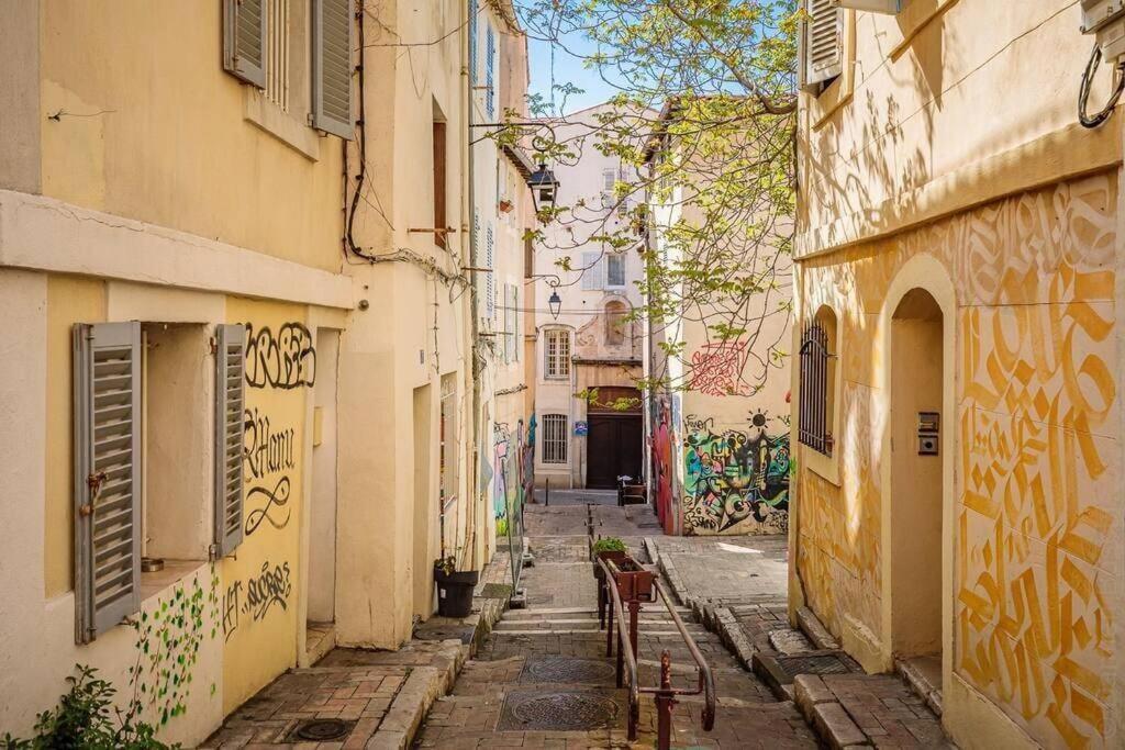 Appartement 5*, Climatise, Avec Terrasse Au Quartier Le Panier مارسيليا المظهر الخارجي الصورة