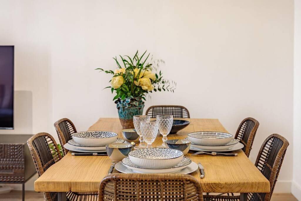 Appartement 5*, Climatise, Avec Terrasse Au Quartier Le Panier مارسيليا المظهر الخارجي الصورة