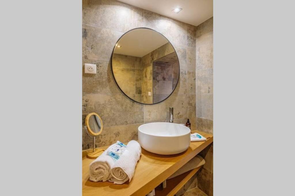 Appartement 5*, Climatise, Avec Terrasse Au Quartier Le Panier مارسيليا المظهر الخارجي الصورة